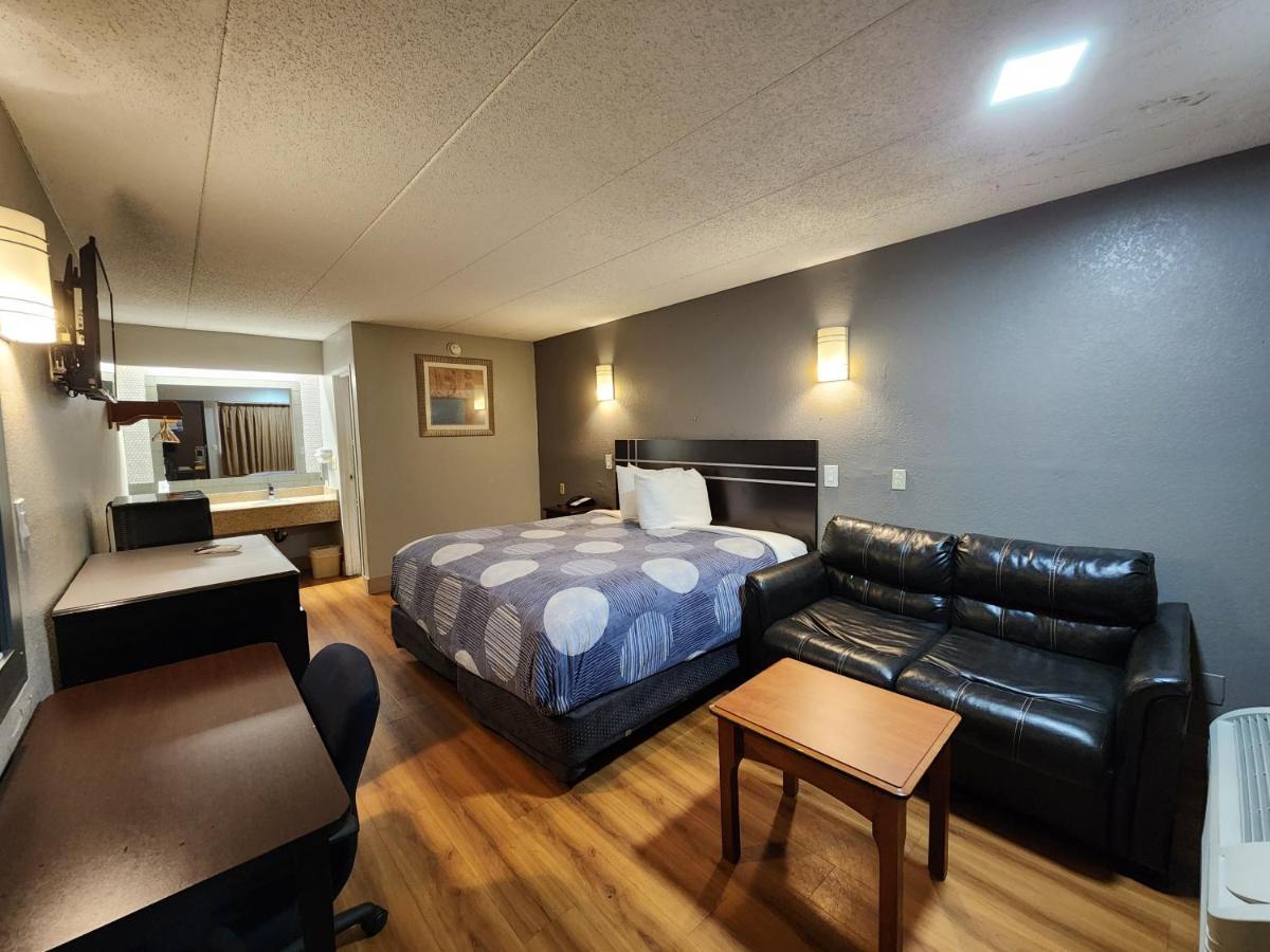 Americas Best Value Inn And Suites Little Rock Exterior photo