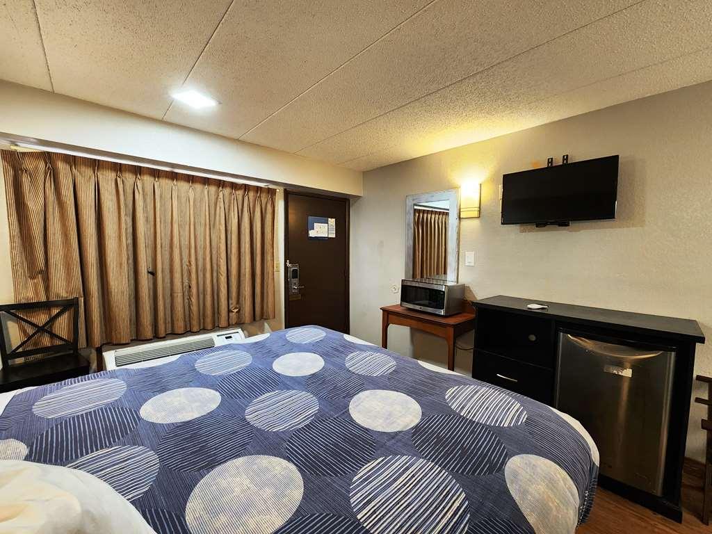 Americas Best Value Inn And Suites Little Rock Room photo