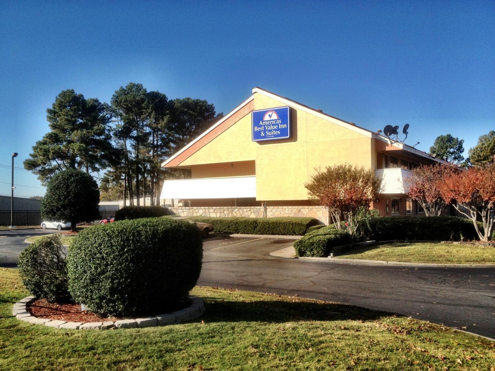 Americas Best Value Inn And Suites Little Rock Exterior photo